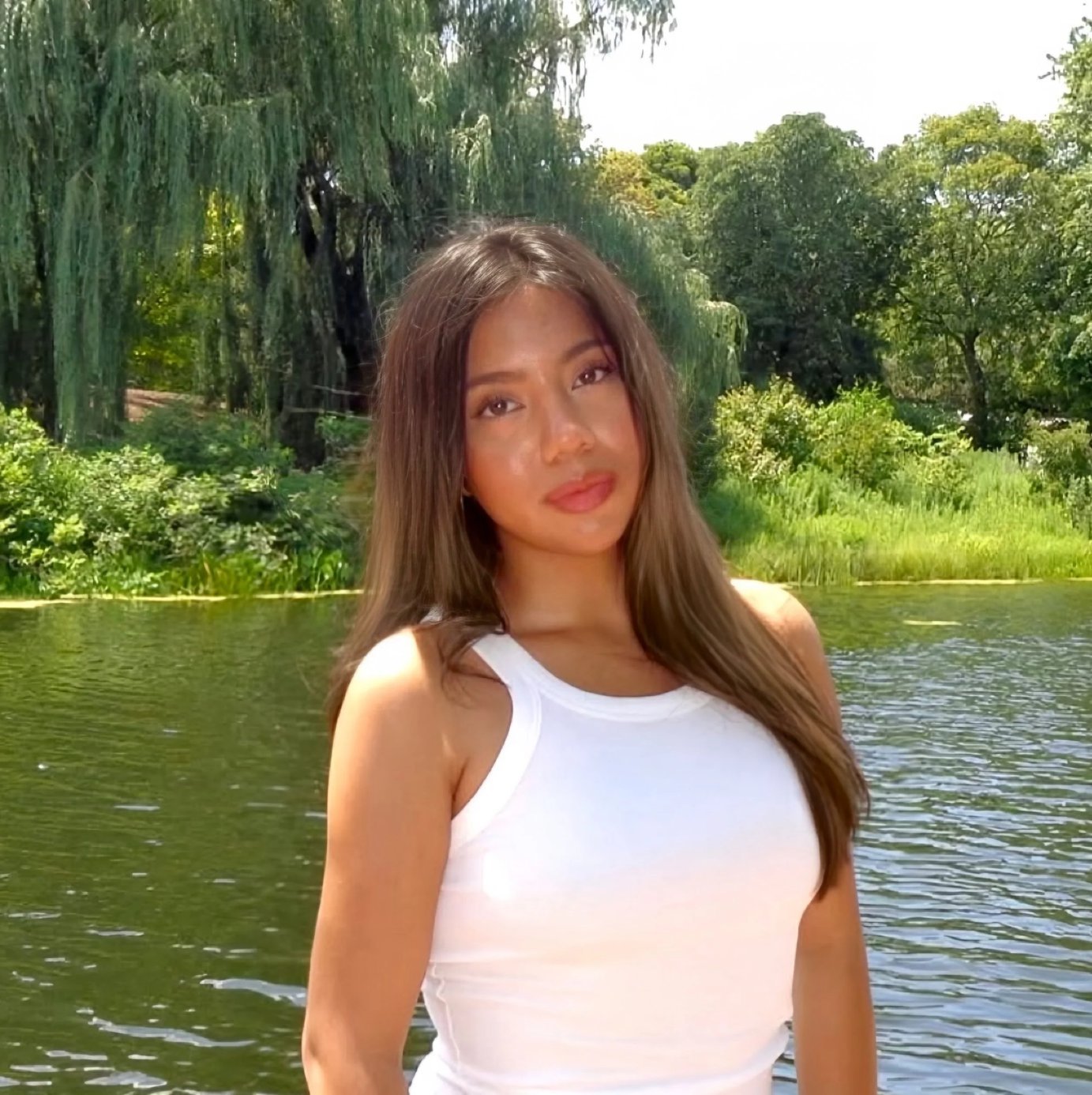 Daphne Bello